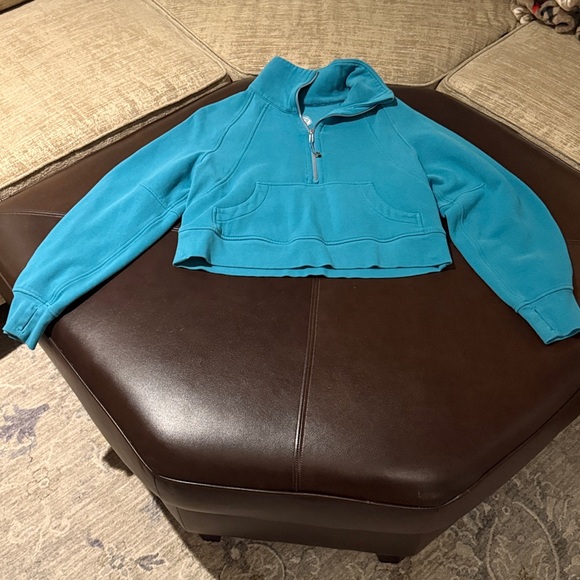 Lululemon Teal Scuba Crewneck - Picture 1 of 3